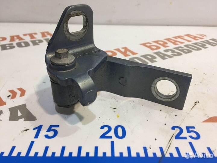 Форд Петля двери задней правой (нижняя) Прав