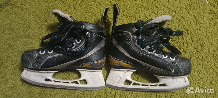 Хоккейные коньки bauer детские