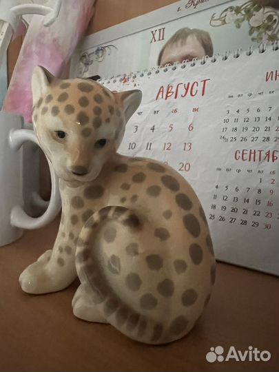 Фарфоровые статуэтки