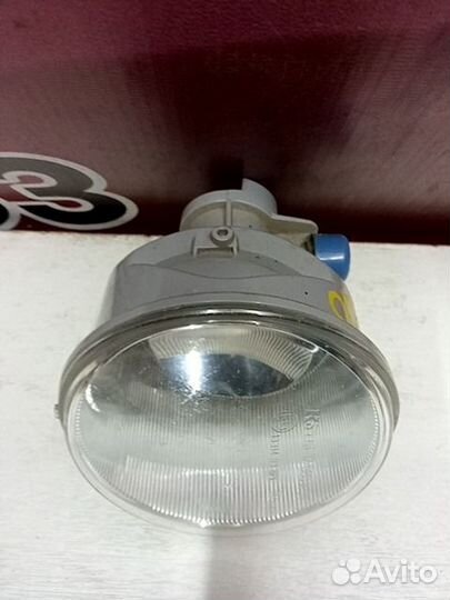 Фара противотуманная Toyota RAV4