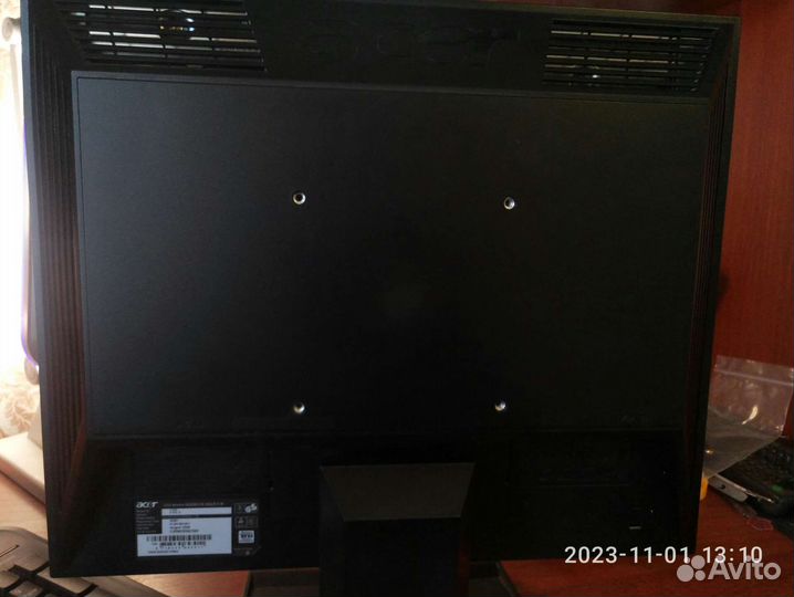 Монитор для компьютера 17