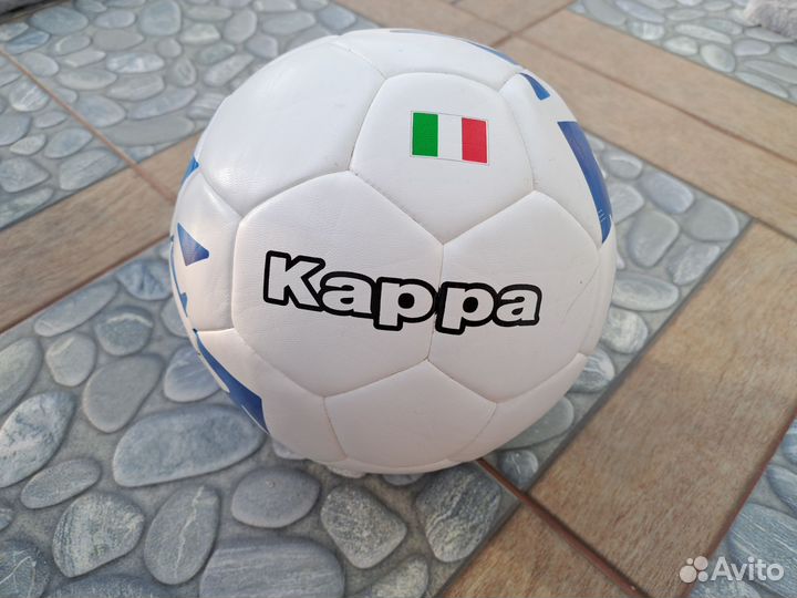 Футбольный мяч