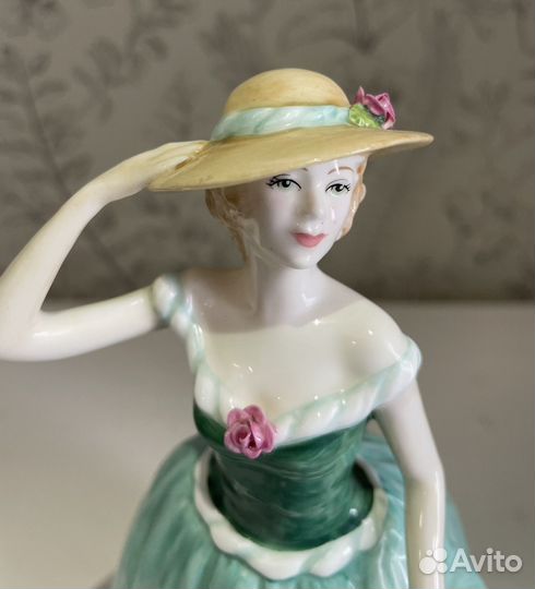 Статуэтки Royal Doulton Англия