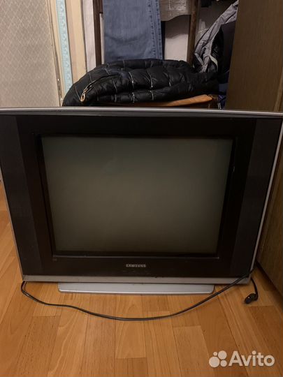 Телевизор samsung