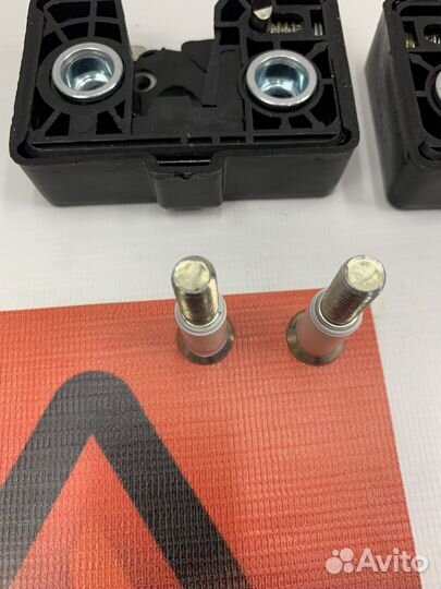 Бесшумные замки дверей Приора