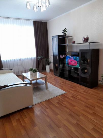 2-к. квартира, 52 м², 3/10 эт.