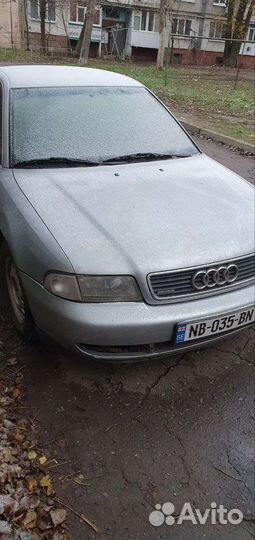 Капот a4 b5 1996