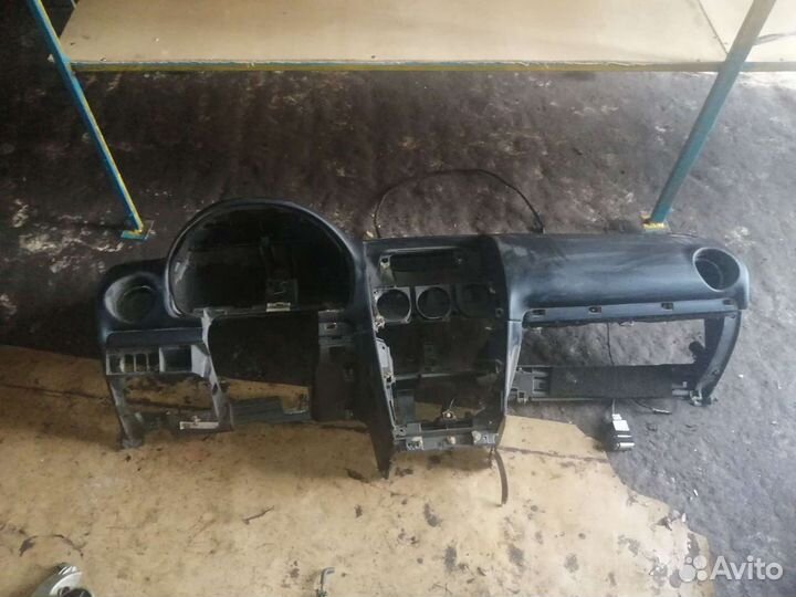 Торпедо панель приборов Mazda 6 GG