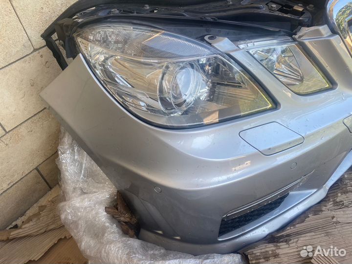 Оригинальный Бампер w212 e63 amg