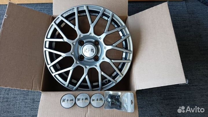 Новые литые диски R15 Solaris / Rio