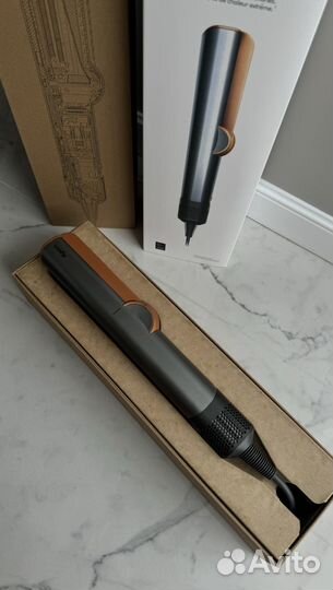 Dyson Airstrait HT01 Выпрямитель с функцией фена