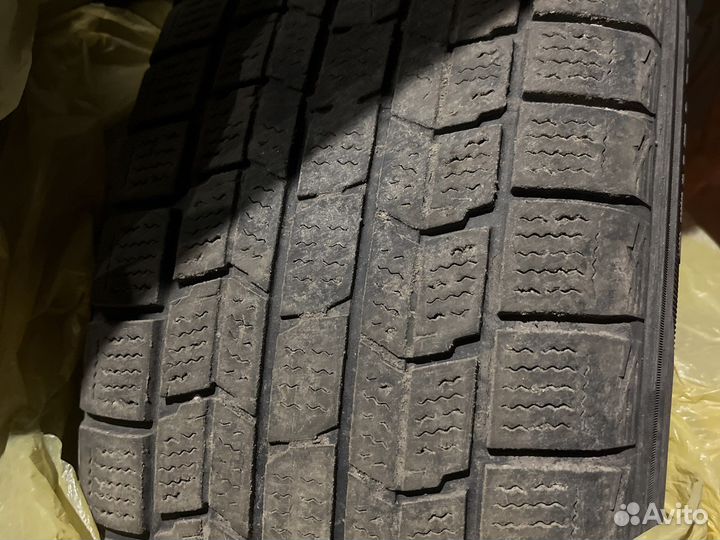 Dunlop Graspic DS3 215/60 R16