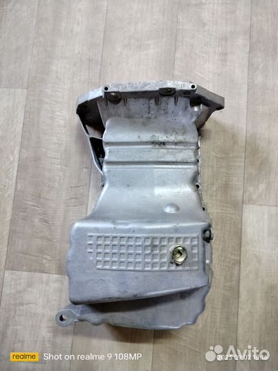 Поддон картераRenault LoganSandero 1.4/1.6 04