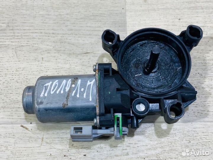 Моторчик стеклоподъемника передний левый