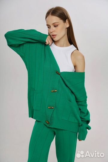 Женский костюм City зеленый