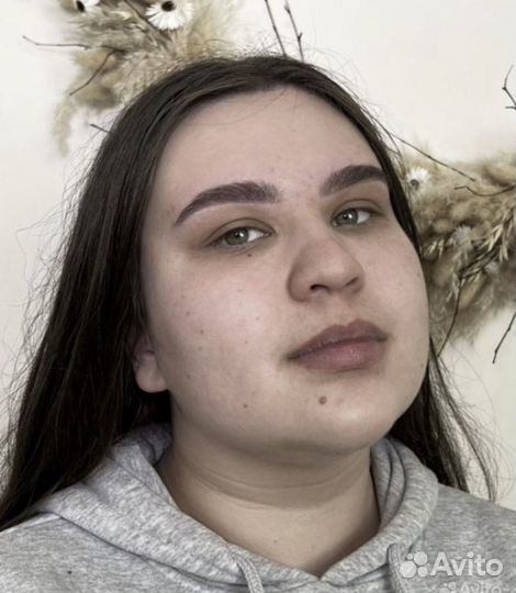 Маникюр педикюр, оформление бровей, Визажист