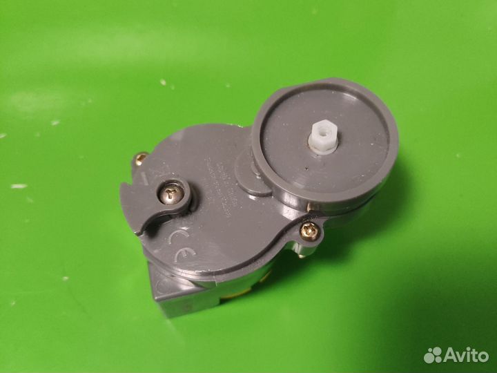 Модуль вращающейся щётки Roomba 800/700/600