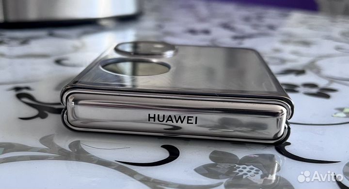 HUAWEI P50 Pocket, 12/512 ГБ