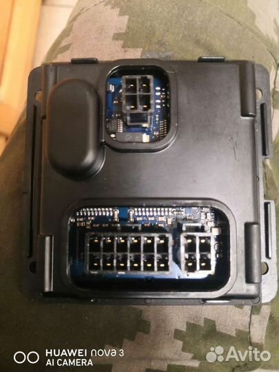 Блок розжига фары 7L6941329A