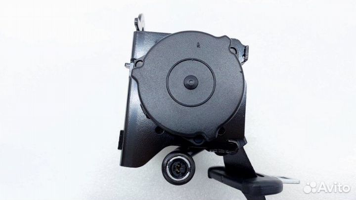 Б/У Б/У Ремень безопасности с пиропатроном