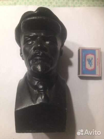 Бюст Ленина в кепке, СССР