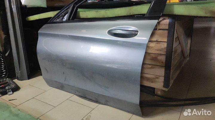 Дверь передняя левая Mercedes c w205