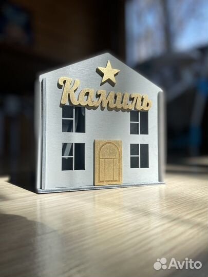 Карандашница домик