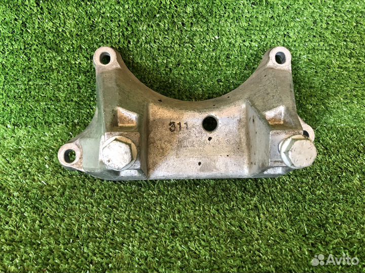 Кронштейн АКПП А2112420340 Mercedes M274 2.0