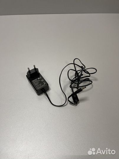 Зарядник для робота пылесоса Redmond RV-R150