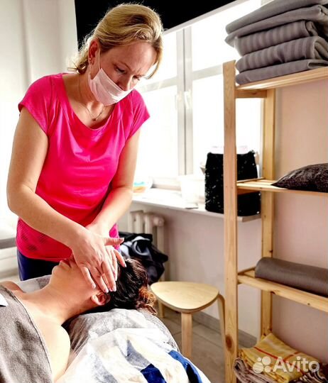 Моделирующий глубокотканный массаж лица