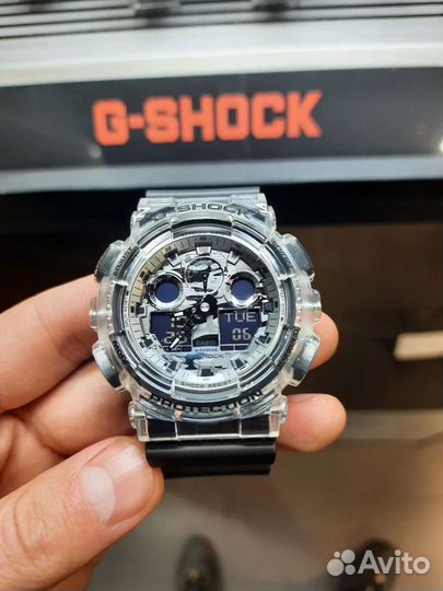Часы Casio G-Shock GA-100SKC-1A