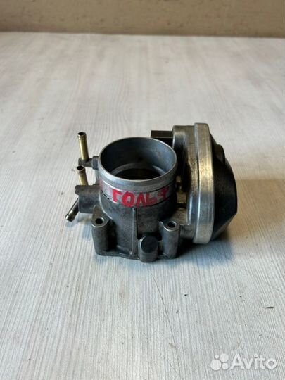 Дросельная заслонка Volkswagen Golf 5 BSE