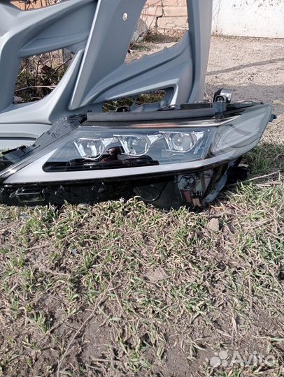 Фара на toyota Camry 70