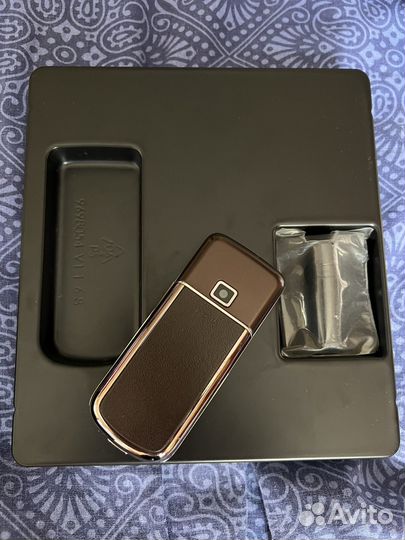 Nokia 8800 sapphire arte