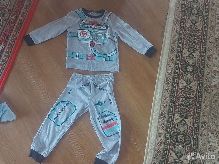 Костюм для мальчика 98