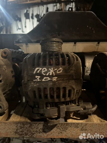 Генератор на Peugeot 308