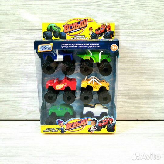 Вспыш, набор из 6 чудо-машинок