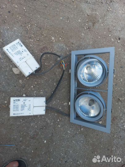 Светильник потолочный встраиваемый