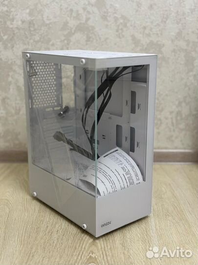 Игровой корпус для пк белый