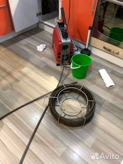 Устранение засора в раковине, ванне, унитазе