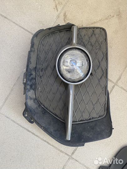 Противотуманная фара BMW X6 e71