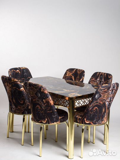 Кухонный стол и стулья Отличное качество