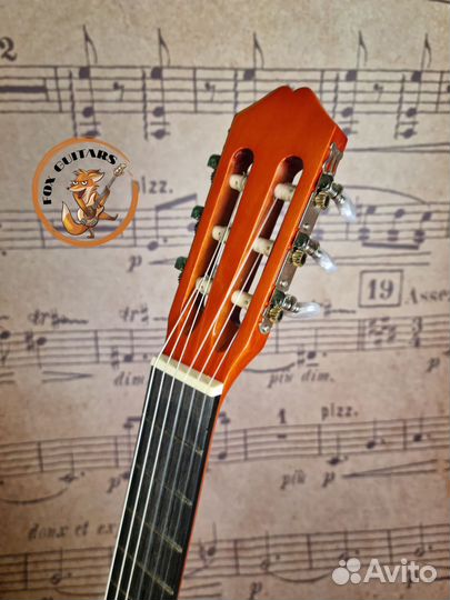 Классическая гитара из Ели Caraya C957 + чехол