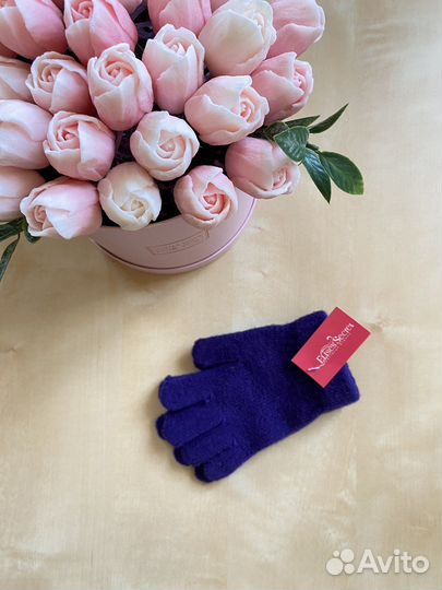 Шерстяные перчатки