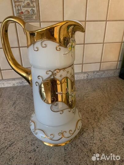 Графин со стаканами