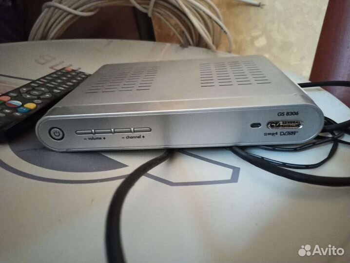 Антенна спутниковая триколор