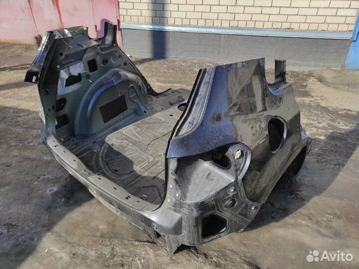 Часть кузова (задняя) Volkswagen Tiguan cawb