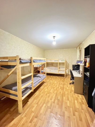 Комната 26 м² в 5-к., 14/15 эт.