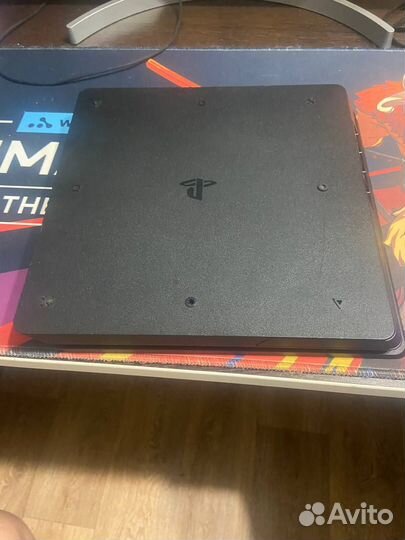 Play Station 4 slim 1 Tb