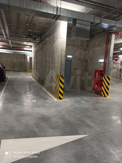 Машиноместо, 13 м²